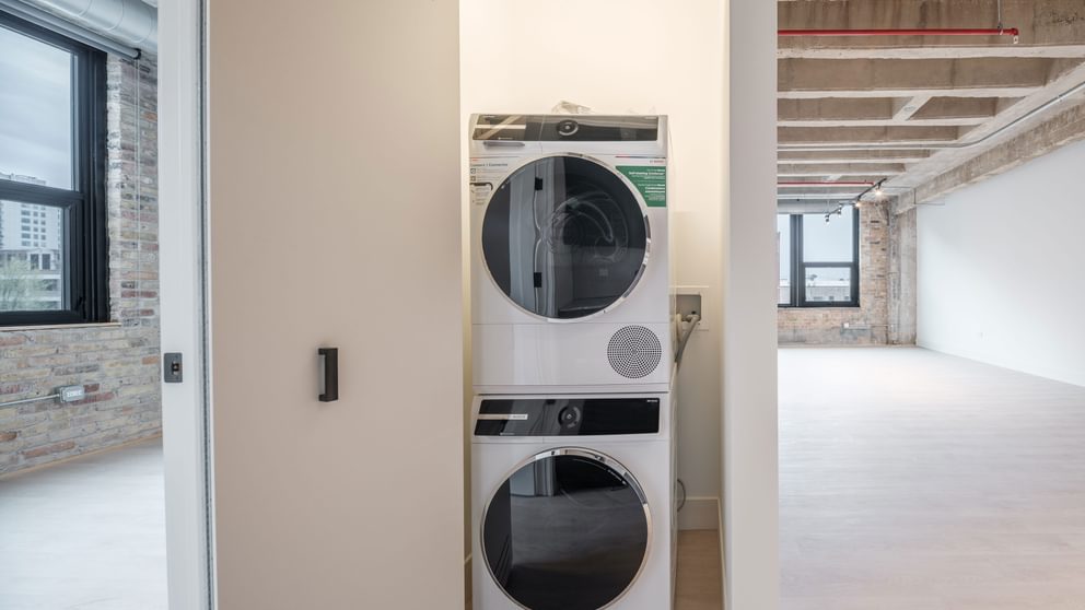 871 ARO 310 Laundry