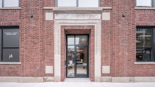 871 Entrance 1