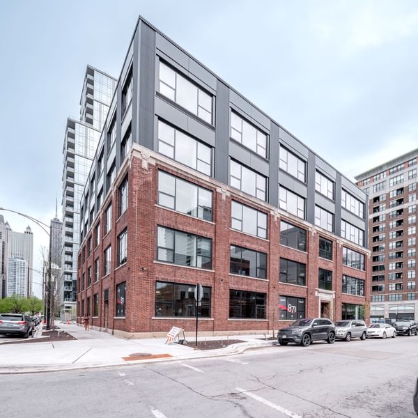 871 Exterior 1