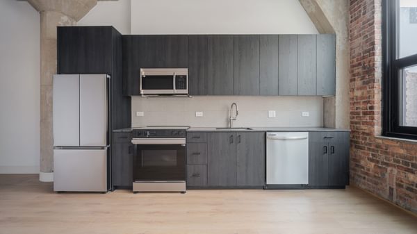 871 Unit201 Kitchen