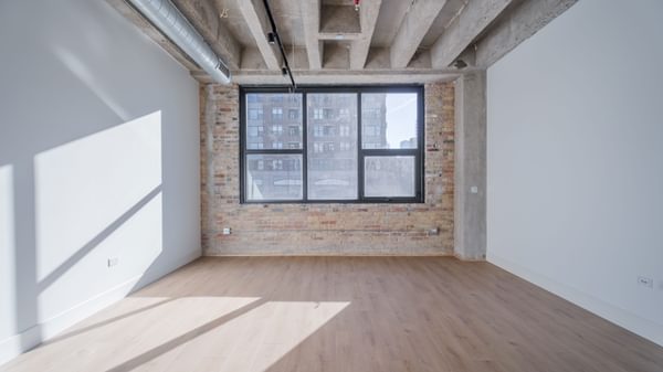 871 Unit209 Living
